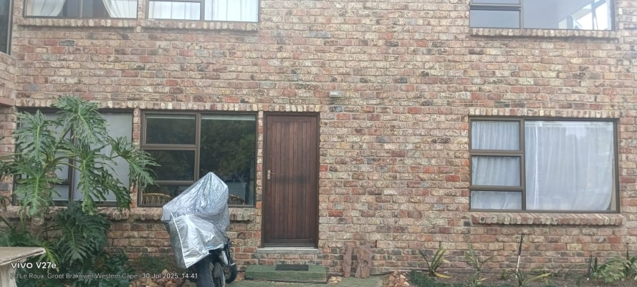 6 Bedroom Property for Sale in Groot Brakrivier Central Western Cape